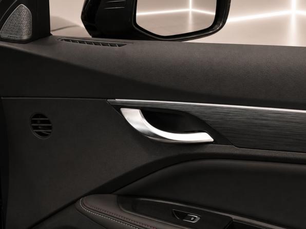 Geely Tugella I Рестайлинг с пробегом 2024 года, цена 3 195 000 рублей, 13000 км, внедорожник, Автокод Объявления