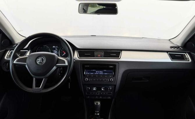 Skoda Rapid I с пробегом 2014 года, цена 1 080 000 рублей, 118903 км, лифтбек, Автокод Объявления