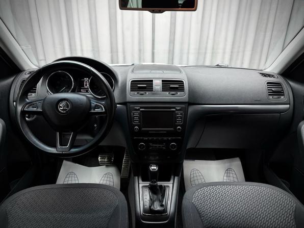 Skoda Yeti I Рестайлинг с пробегом 2014 года, цена 1 479 000 рублей, 109613 км, внедорожник, Автокод Объявления