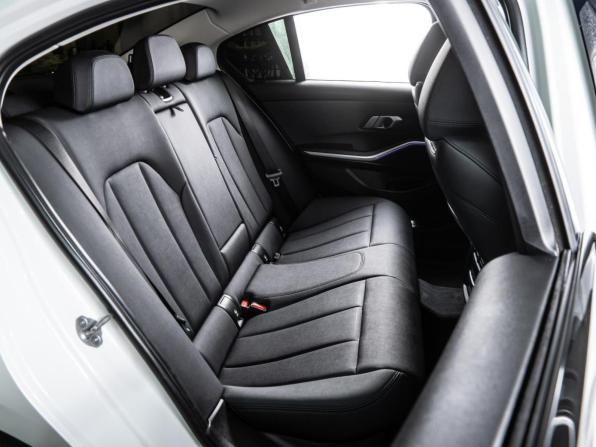 BMW 3 серии VII (G2x) с пробегом 2020 года, цена 3 290 000 рублей, 56357 км, седан, Автокод Объявления