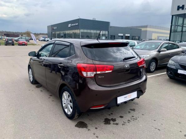 Kia Rio III Рестайлинг с пробегом 2016 года, цена 1 029 000 рублей, 166597 км, хэтчбек, Автокод Объявления