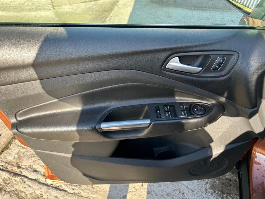 Ford Kuga II Рестайлинг Санкт-Петербург  - изображение 9