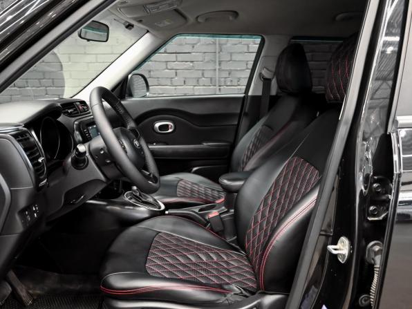 Kia Soul II Рестайлинг с пробегом 2018 года, цена 1 400 000 рублей, 147488 км, хэтчбек, Автокод Объявления