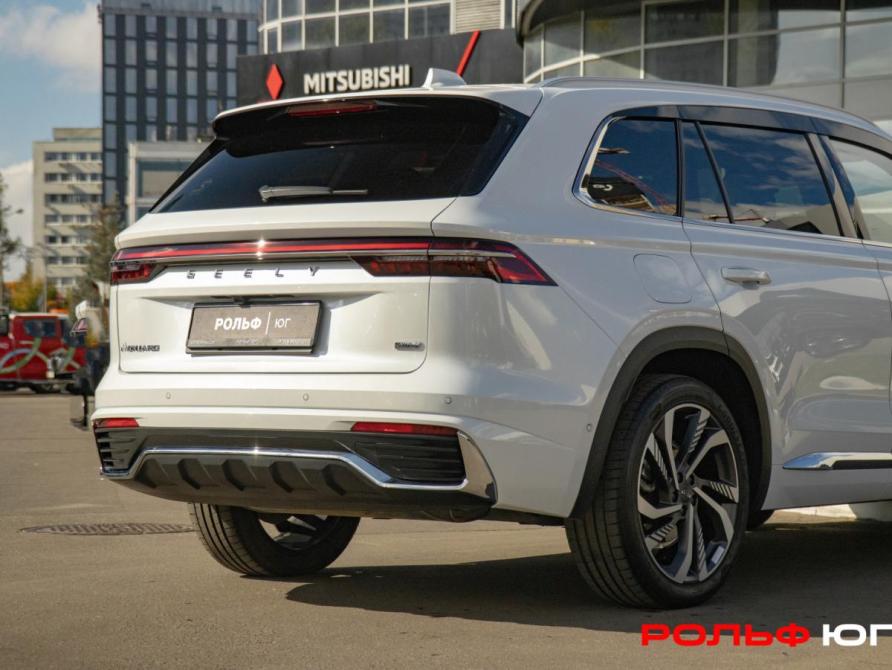 Geely Monjaro I Москва  - изображение 20