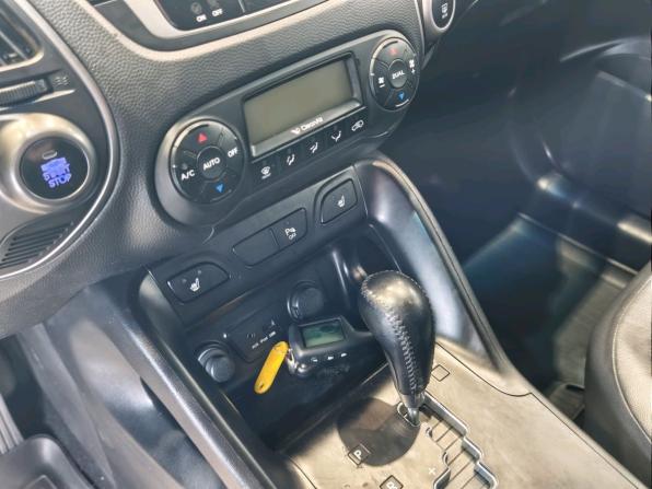 Hyundai ix35 I с пробегом 2012 года, цена 1 185 000 рублей, 277000 км, внедорожник, Автокод Объявления