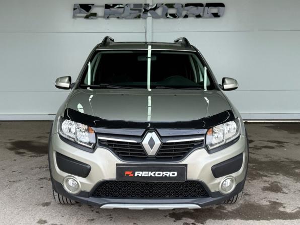 Renault Sandero II с пробегом 2017 года, цена 1 089 000 рублей, 75000 км, хэтчбек, Автокод Объявления