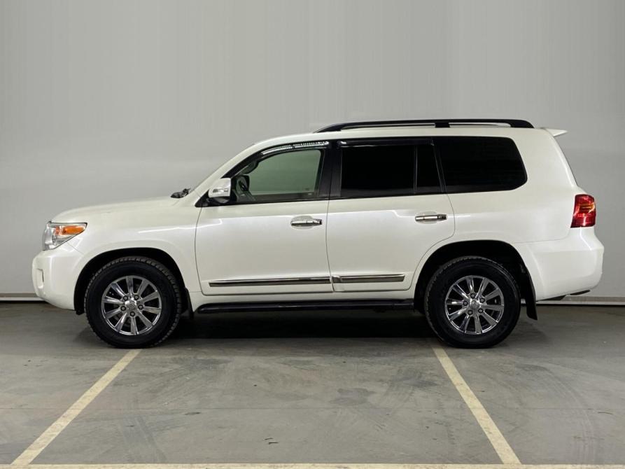 Toyota Land Cruiser 200 Series Рестайлинг 1 Екатеринбург  - изображение 3