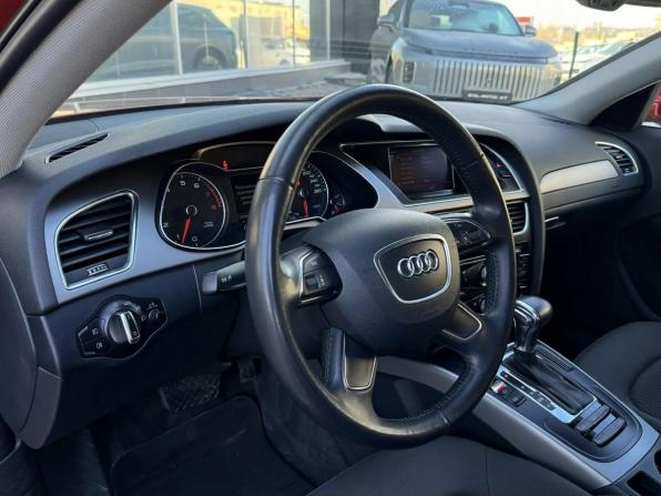 Audi A4 IV (B8) Рестайлинг с пробегом 2013 года, цена 1 544 000 рублей, 130287 км, седан, Автокод Объявления