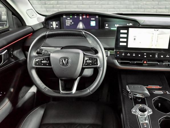 Changan UNI-K с пробегом 2023 года, цена 3 470 000 рублей, 1226 км, внедорожник, Автокод Объявления