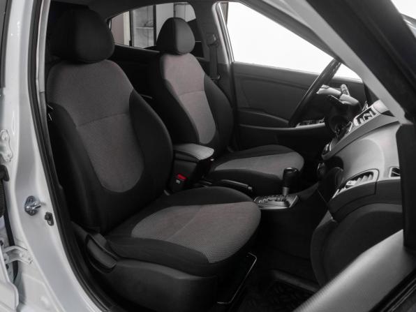 Hyundai Solaris I с пробегом 2011 года, цена 819 000 рублей, 122523 км, седан, Автокод Объявления