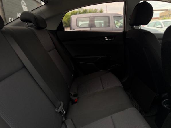 Hyundai Solaris II Рестайлинг с пробегом 2021 года, цена 1 670 000 рублей, 62644 км, седан, Автокод Объявления
