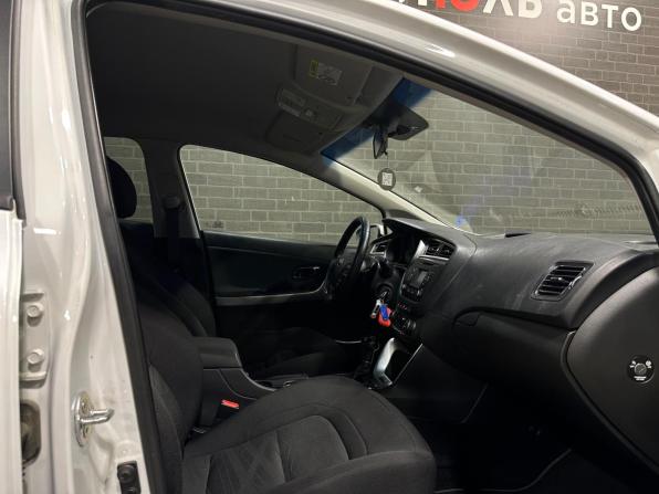 Kia Ceed II Рестайлинг с пробегом 2018 года, цена 1 495 000 рублей, 69556 км, хэтчбек, Автокод Объявления