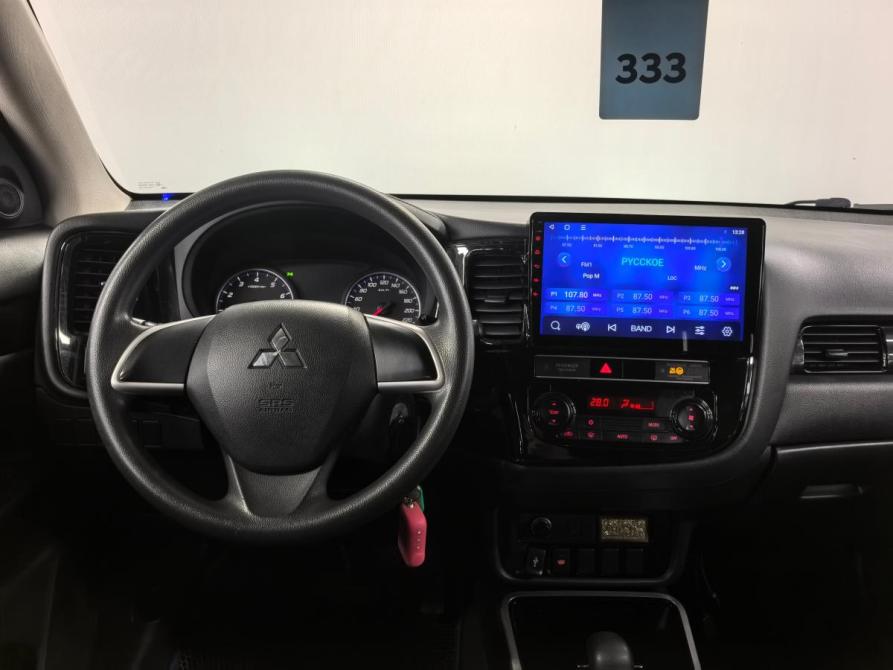 Mitsubishi Outlander III Рестайлинг 3 Санкт-Петербург  - изображение 11