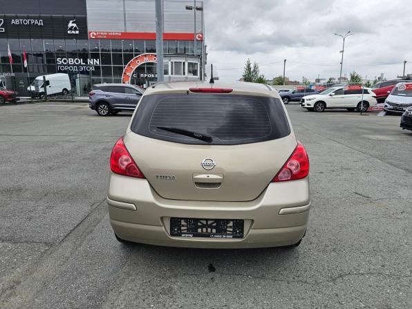 Nissan Tiida I Рестайлинг с пробегом 2011 года, цена 750 000 рублей, 134299 км, хэтчбек, Автокод Объявления