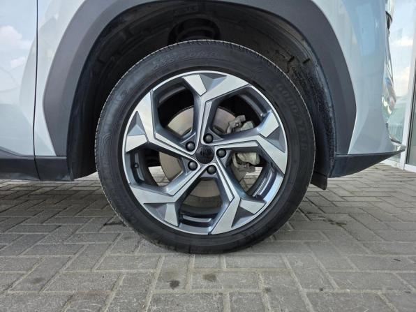 Geely Atlas II с пробегом 2024 года, цена 3 089 000 рублей, 16682 км, внедорожник, Автокод Объявления