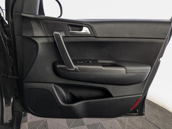 Kia Sportage IV Рестайлинг с пробегом 2021 года, цена 2 290 000 рублей, 127406 км, внедорожник, Автокод Объявления