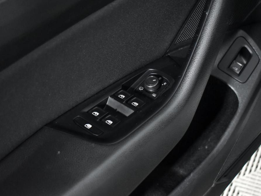 Volkswagen Passat B8 Санкт-Петербург  - изображение 10