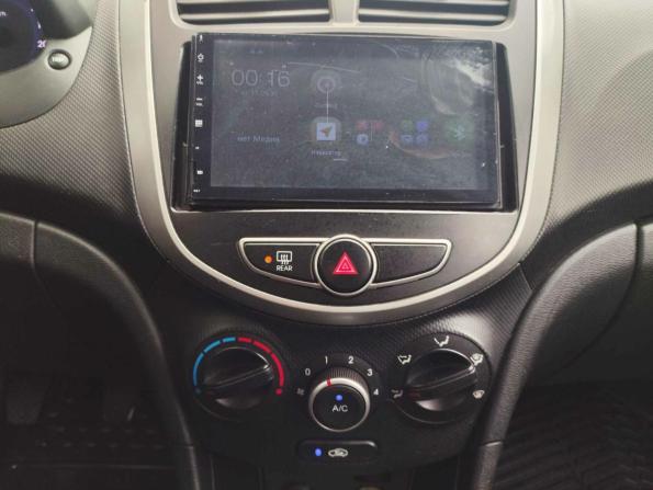 Hyundai Solaris I с пробегом 2013 года, цена 535 000 рублей, 175356 км, хэтчбек, Автокод Объявления
