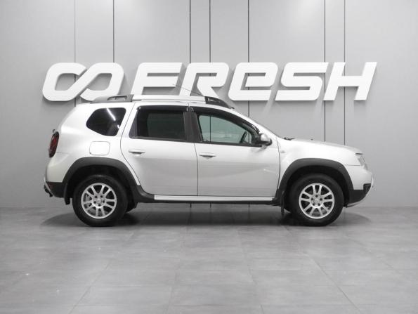 Renault Duster I Рестайлинг с пробегом 2019 года, цена 1 429 000 рублей, 147685 км, внедорожник, Автокод Объявления