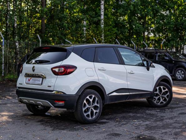 Renault Kaptur I с пробегом 2018 года, цена 1 450 000 рублей, 93576 км, внедорожник, Автокод Объявления