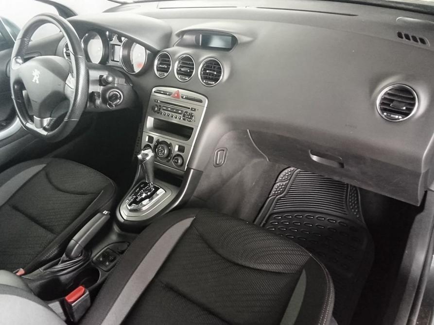 Peugeot 408 I Москва  - изображение 11