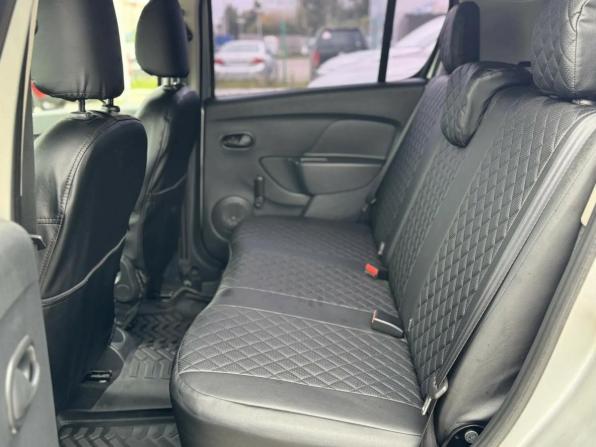 Renault Sandero II с пробегом 2016 года, цена 845 000 рублей, 79000 км, хэтчбек, Автокод Объявления