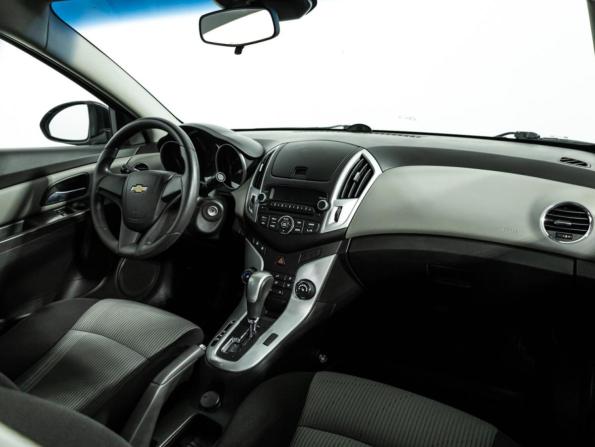 Chevrolet Cruze I Рестайлинг с пробегом 2014 года, цена 819 700 рублей, 128304 км, седан, Автокод Объявления