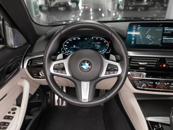 BMW 5 серии VII (G30/G31/G38) Рестайлинг с пробегом 2020 года, цена 6 350 000 рублей, 65303 км, седан, Автокод Объявления