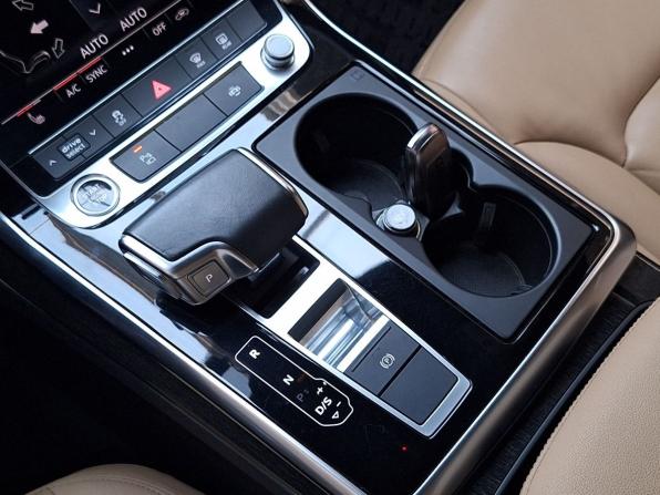 Audi Q7 II (4M) Рестайлинг с пробегом 2020 года, цена 4 990 000 рублей, 73510 км, внедорожник, Автокод Объявления