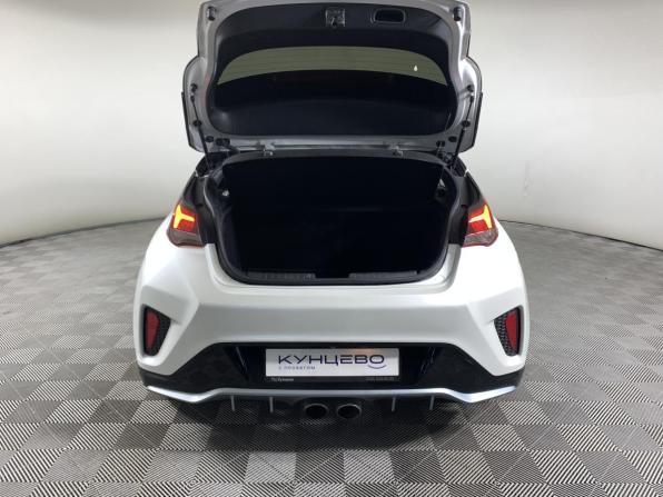 Hyundai Veloster II с пробегом 2019 года, цена 1 700 000 рублей, 66712 км, хэтчбек, Автокод Объявления