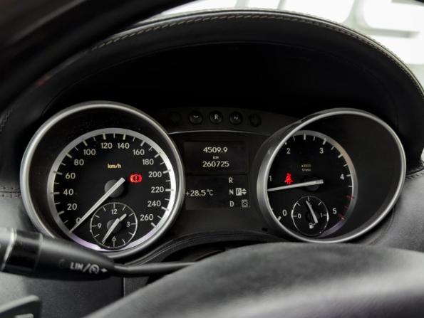 Mercedes-Benz GL-Класс I (X164) Рестайлинг с пробегом 2012 года, цена 2 139 000 рублей, 260725 км, внедорожник, Автокод Объявления