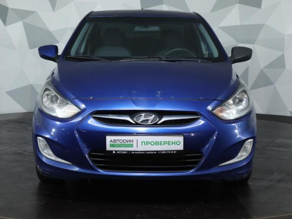 Hyundai Solaris I с пробегом 2013 года, цена 649 000 рублей, 185643 км, седан, Автокод Объявления
