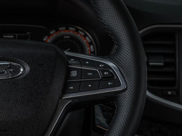 Lada (ВАЗ) Vesta I Рестайлинг (NG) с пробегом 2024 года, цена 1 350 000 рублей, 33699 км, седан, Автокод Объявления