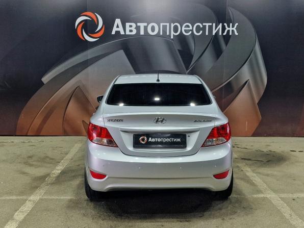 Hyundai Solaris I с пробегом 2012 года, цена 770 000 рублей, 173456 км, седан, Автокод Объявления