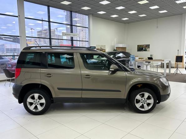Skoda Yeti I с пробегом 2011 года, цена 660 000 рублей, 217014 км, внедорожник, Автокод Объявления