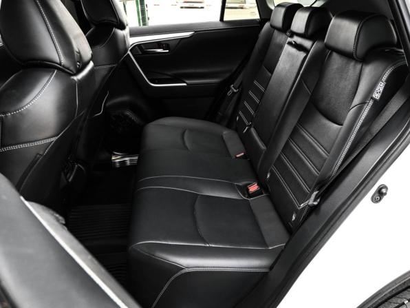 Toyota RAV4 V (XA50) с пробегом 2021 года, цена 4 334 000 рублей, 5038 км, внедорожник, Автокод Объявления