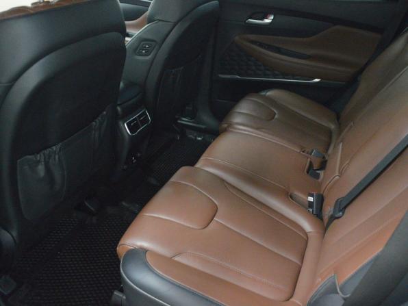 Hyundai Santa Fe IV Рестайлинг с пробегом 2021 года, цена 3 200 000 рублей, 136843 км, внедорожник, Автокод Объявления