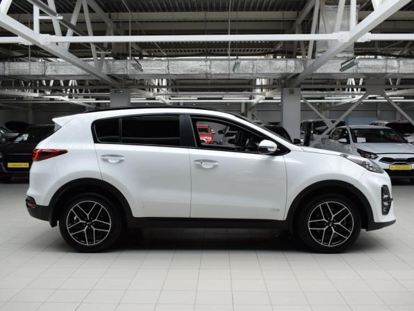 Kia Sportage IV Рестайлинг с пробегом 2021 года, цена 2 533 900 рублей, 83028 км, внедорожник, Автокод Объявления