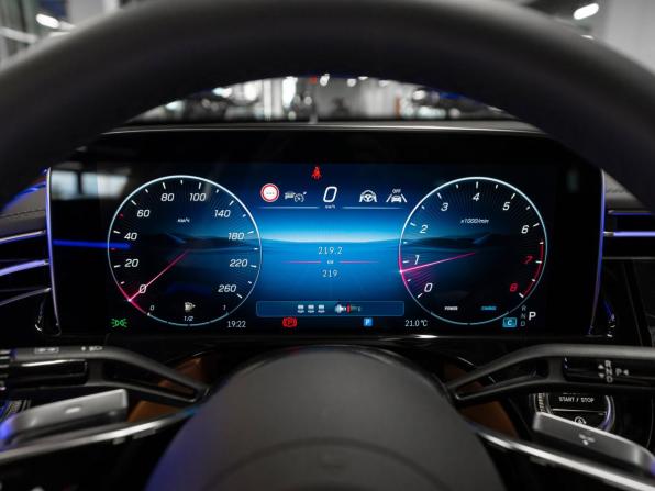 Mercedes-Benz E-Класс VI (W214 S214) с пробегом 2025 года, цена 8 250 000 рублей, 218 км, седан, Автокод Объявления