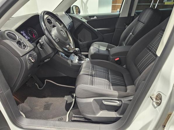 Volkswagen Tiguan I Рестайлинг с пробегом 2016 года, цена 1 299 000 рублей, 208546 км, внедорожник, Автокод Объявления