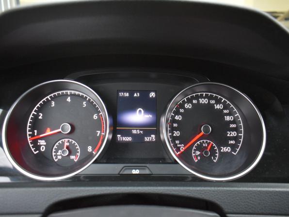 Volkswagen Golf VII с пробегом 2013 года, цена 1 399 000 рублей, 111000 км, хэтчбек, Автокод Объявления