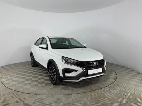 Lada (ВАЗ) Vesta I Рестайлинг (NG) с пробегом 2024 года, цена 1 245 000 рублей, 32402 км, седан, Автокод Объявления