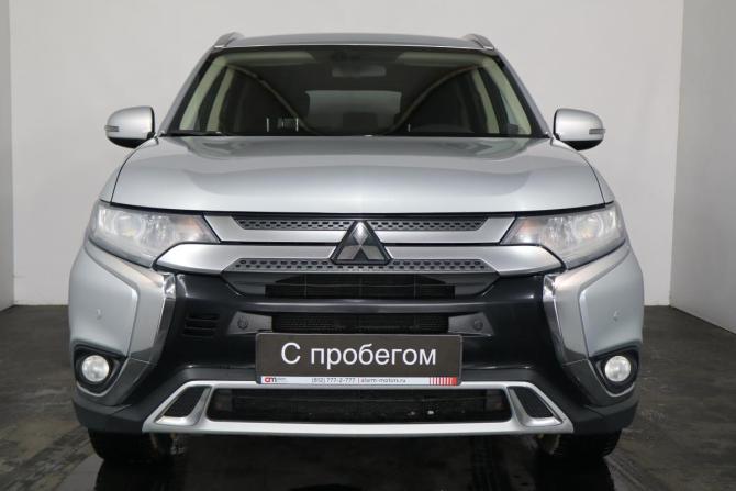 Mitsubishi Outlander III Рестайлинг 3 с пробегом 2019 года, цена 1 699 000 рублей, 145000 км, внедорожник, Автокод Объявления