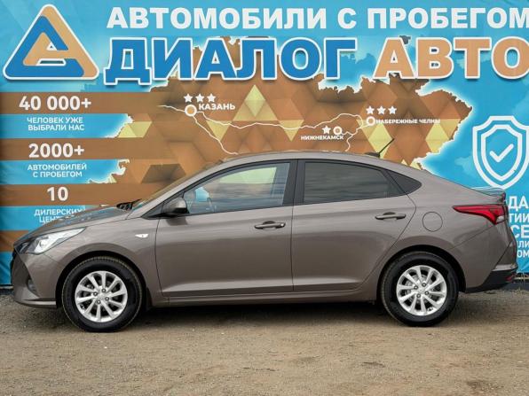 Hyundai Solaris II Рестайлинг с пробегом 2021 года, цена 1 700 000 рублей, 59000 км, седан, Автокод Объявления
