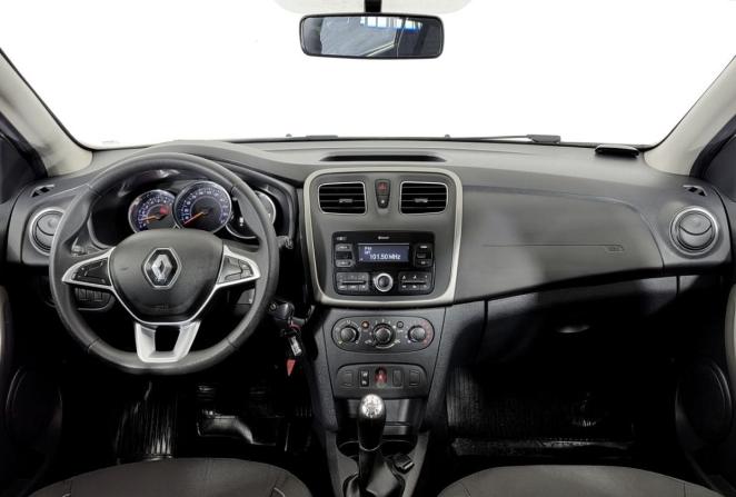 Renault Sandero II Рестайлинг с пробегом 2020 года, цена 1 220 000 рублей, 77000 км, хэтчбек, Автокод Объявления