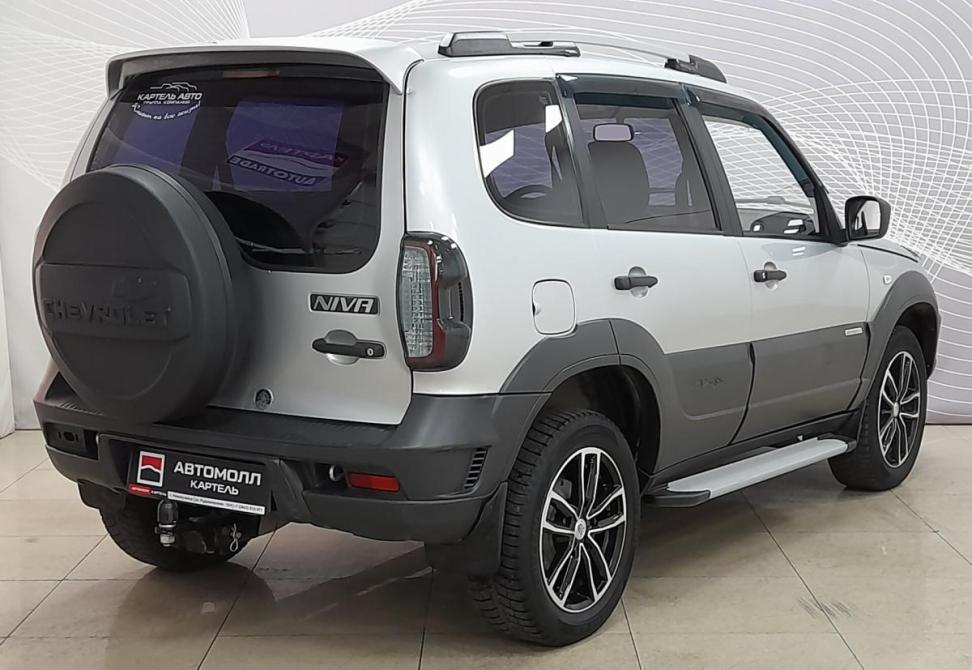 Chevrolet Niva I Рестайлинг Новокузнецк  - изображение 6