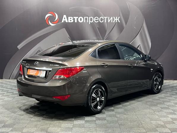 Hyundai Solaris I Рестайлинг с пробегом 2015 года, цена 950 000 рублей, 141600 км, седан, Автокод Объявления
