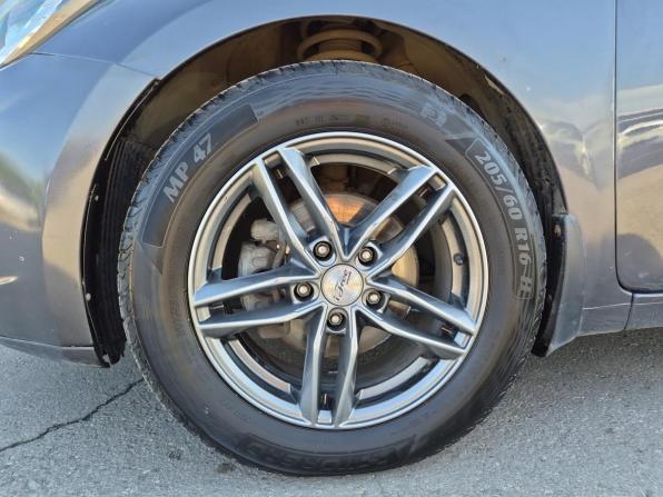 Kia Ceed II с пробегом 2013 года, цена 982 000 рублей, 196821 км, универсал, Автокод Объявления