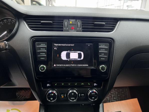 Skoda Octavia III (A7) с пробегом 2016 года, цена 1 645 000 рублей, 153441 км, лифтбек, Автокод Объявления