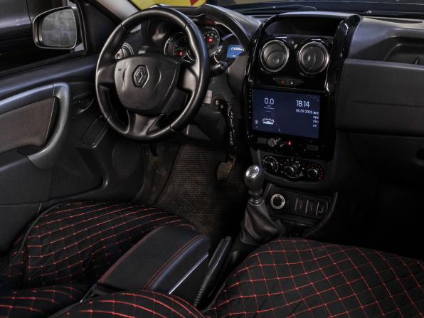 Renault Duster I Рестайлинг с пробегом 2016 года, цена 1 199 000 рублей, 210386 км, внедорожник, Автокод Объявления